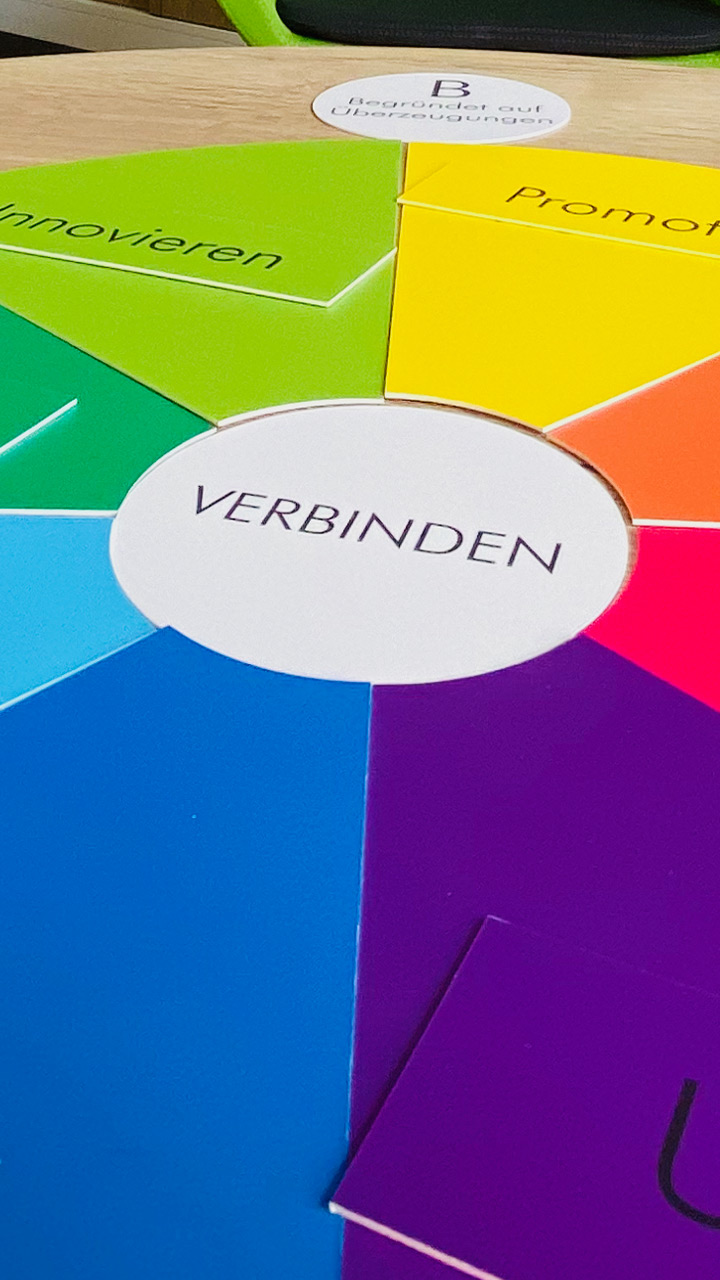 header-mobile-akademie-refresher-tmp